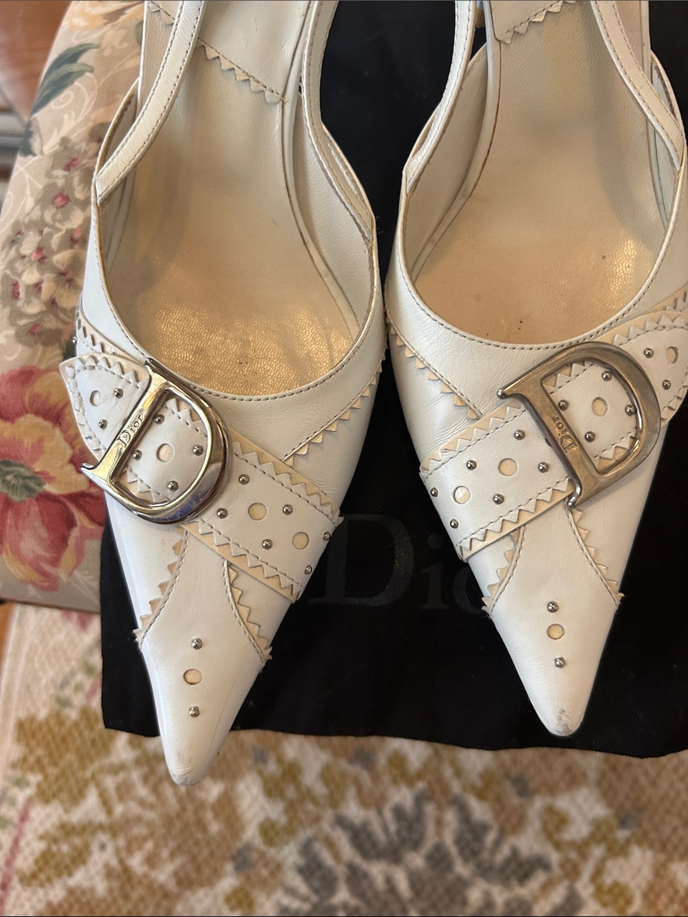 Dior White Pointed-Toe Studded Slingback Heels vintage - Picture 8 of 9